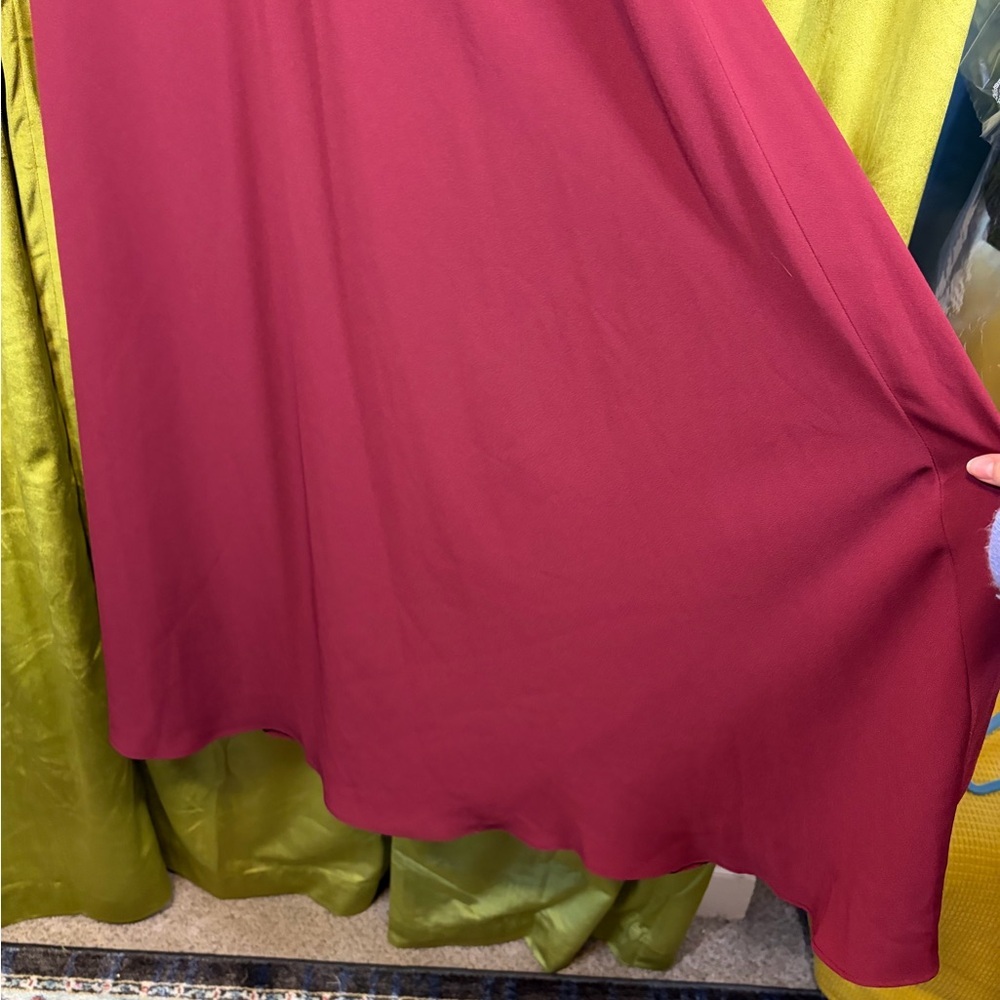 Jill Jill Stuart Lovely Duo Colorblock gown in hot Pink and Burgundy Size 4 $328 - Picture 5 of 10